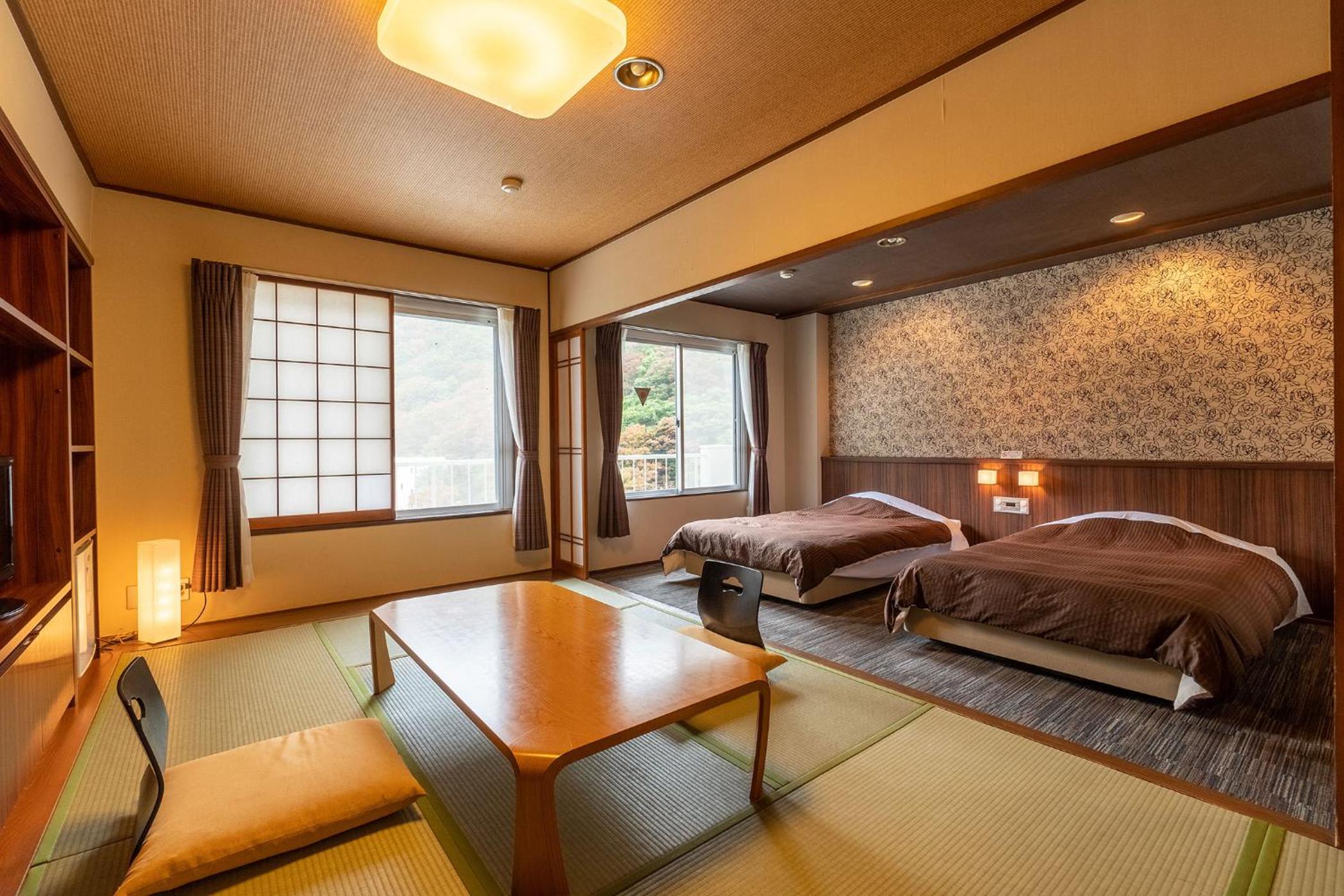 Ooedo Onsen Monogatari Higashiyama Grand Hotel
