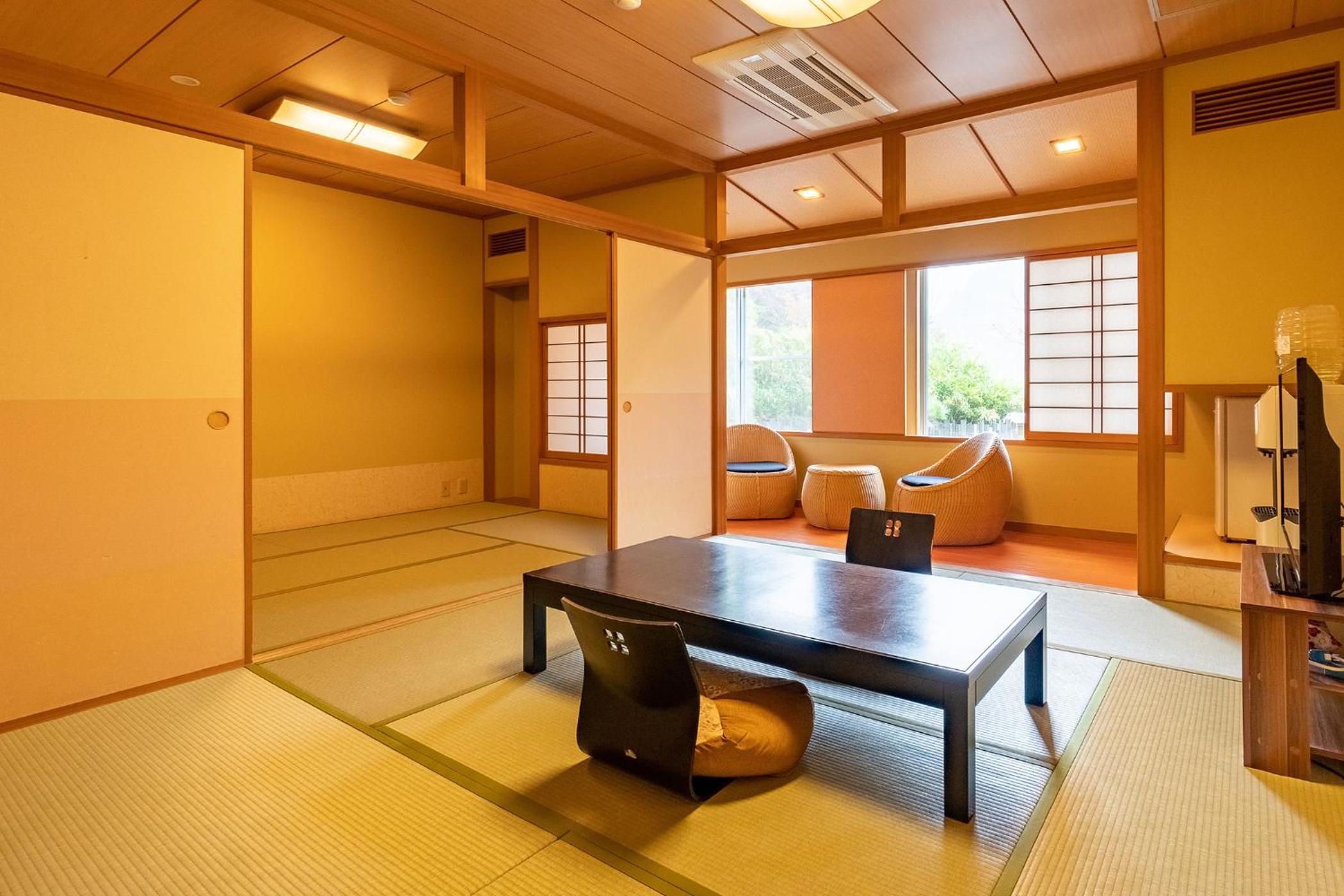 Ooedo Onsen Monogatari Higashiyama Grand Hotel