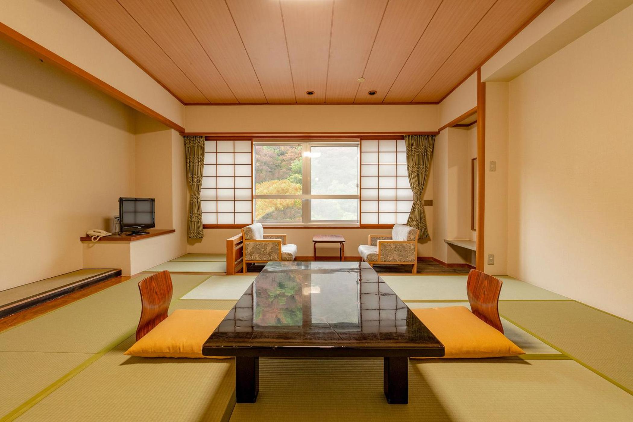 Ooedo Onsen Monogatari Higashiyama Grand Hotel