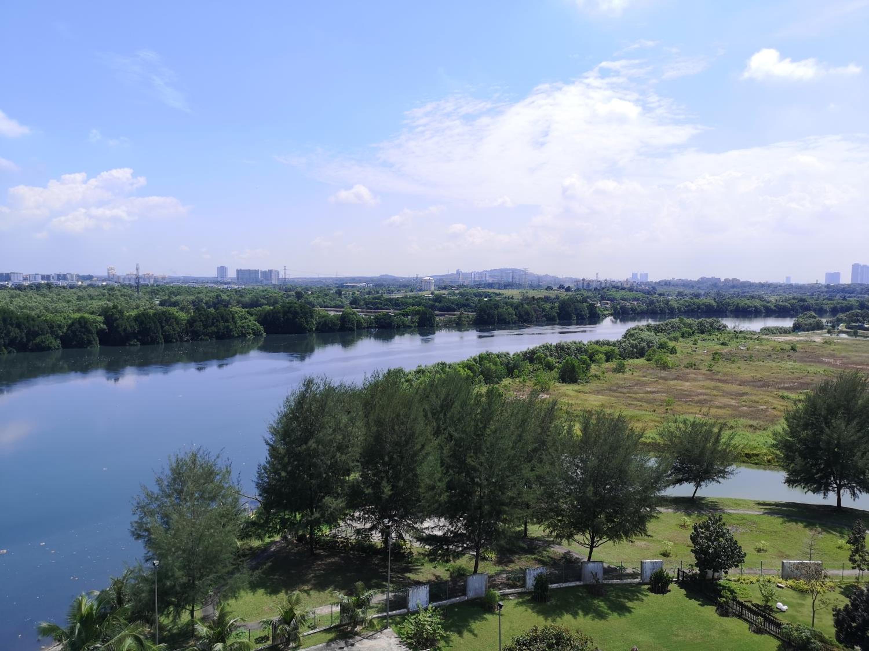 5min Mid Valley Southkey 10min KSL CIQ River View
