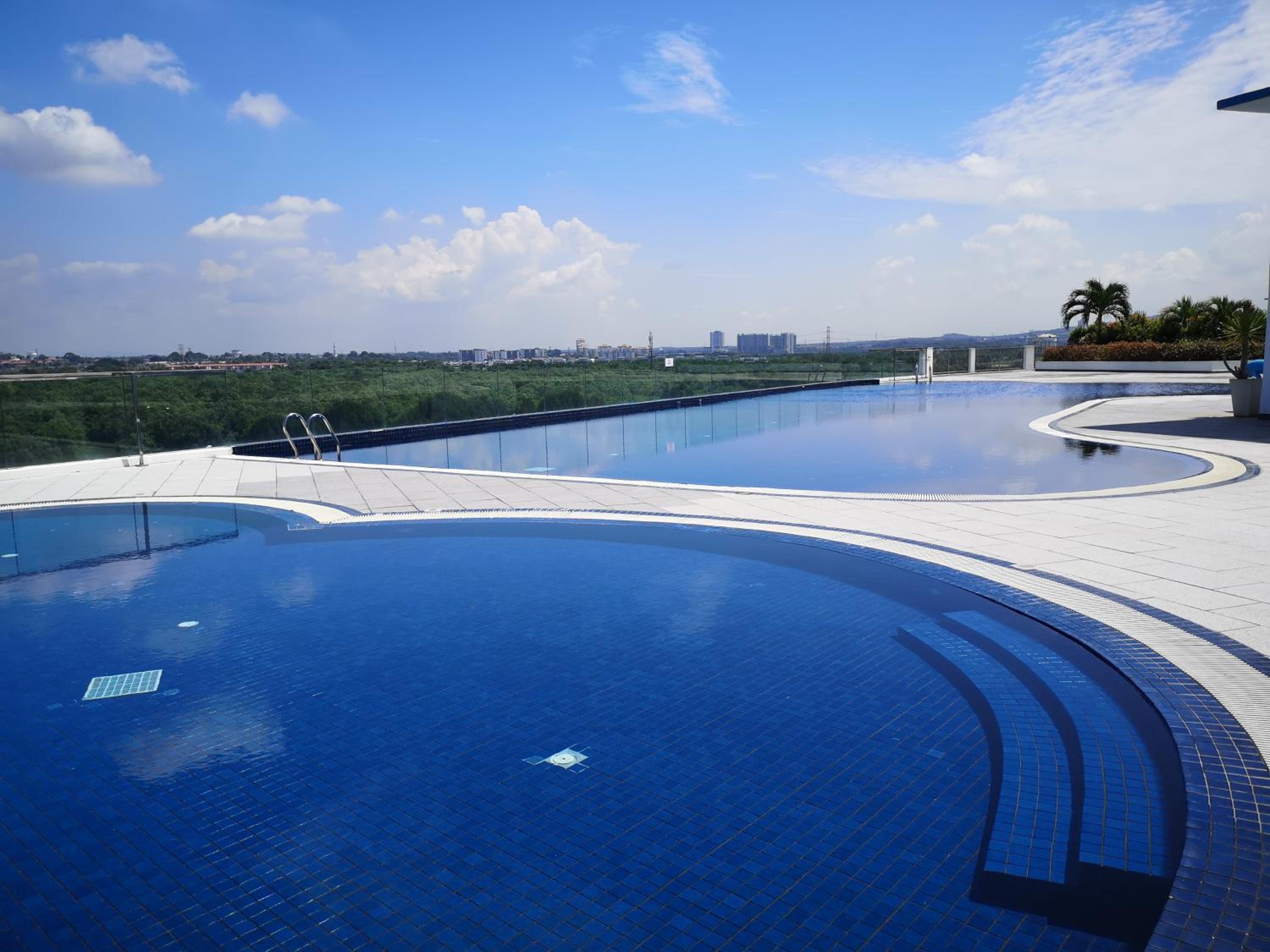 5min Mid Valley Southkey 10min KSL CIQ River View