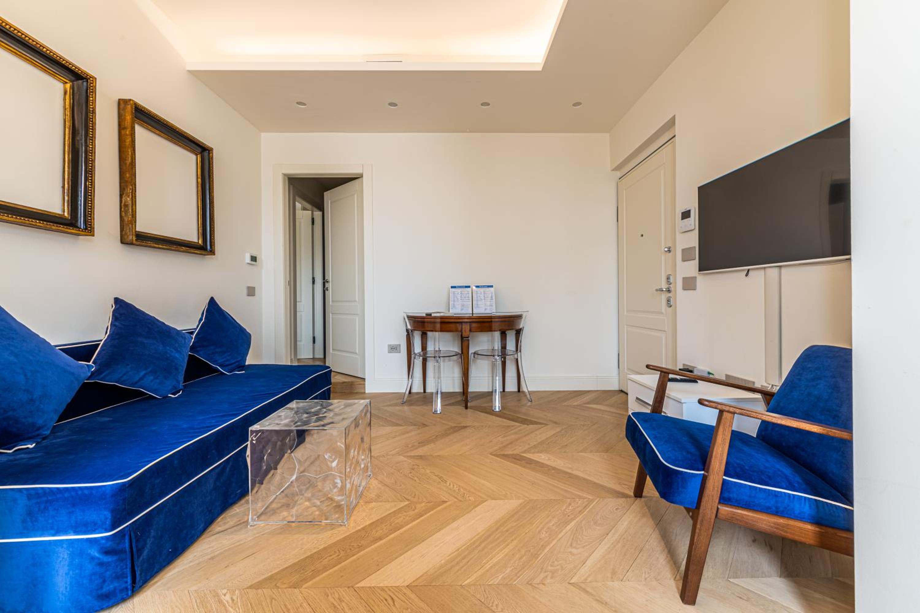 Montenapoleone - Charming apartment