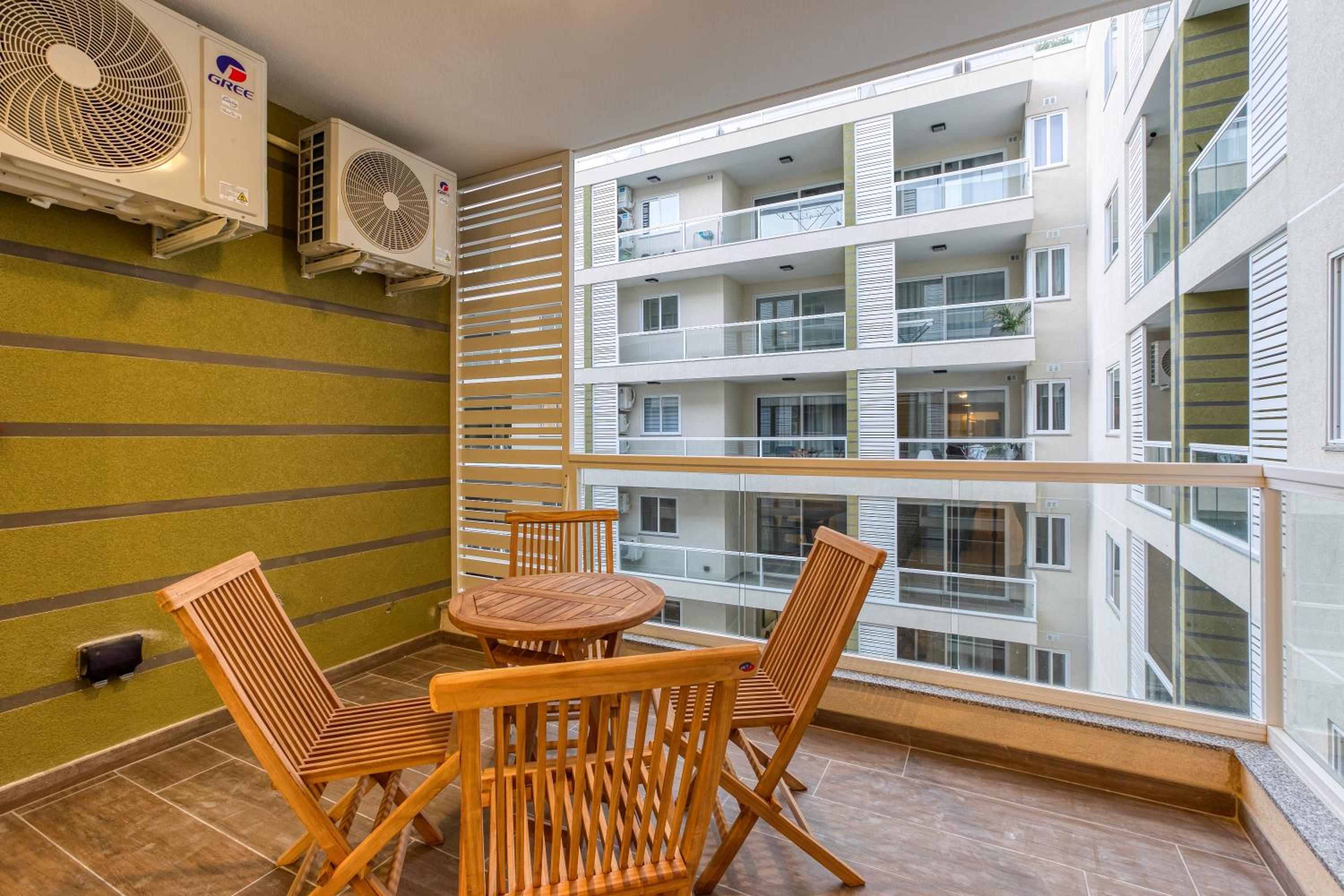 A beautiful, brand new 2BR home in St Pauls by 360 Estates photo 2