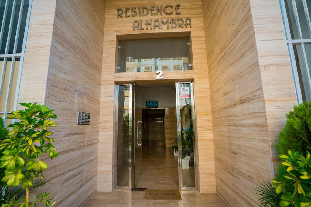 Luxury Apartment Branes,Secure, Quiet Neighborhood view 5