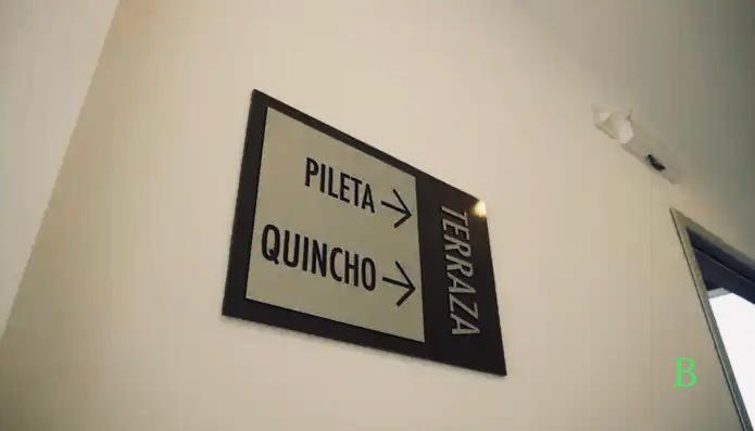 Linda Apart