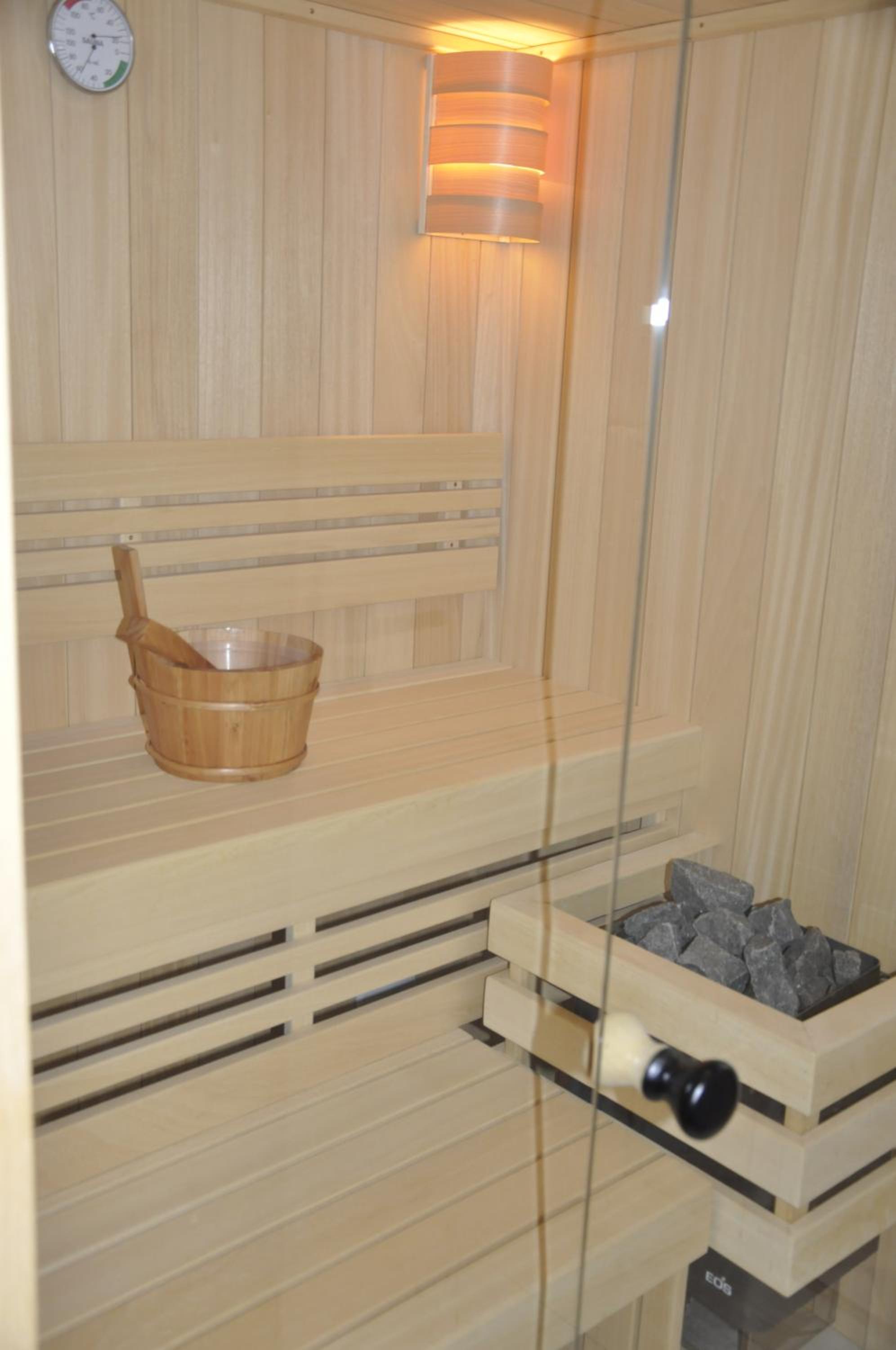 Ferienhaus Elisa, Haus mit Kamin, Sauna, Terrasse