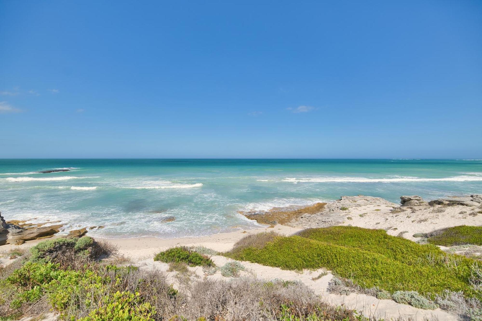 Cliff Cottage In Arniston view 2