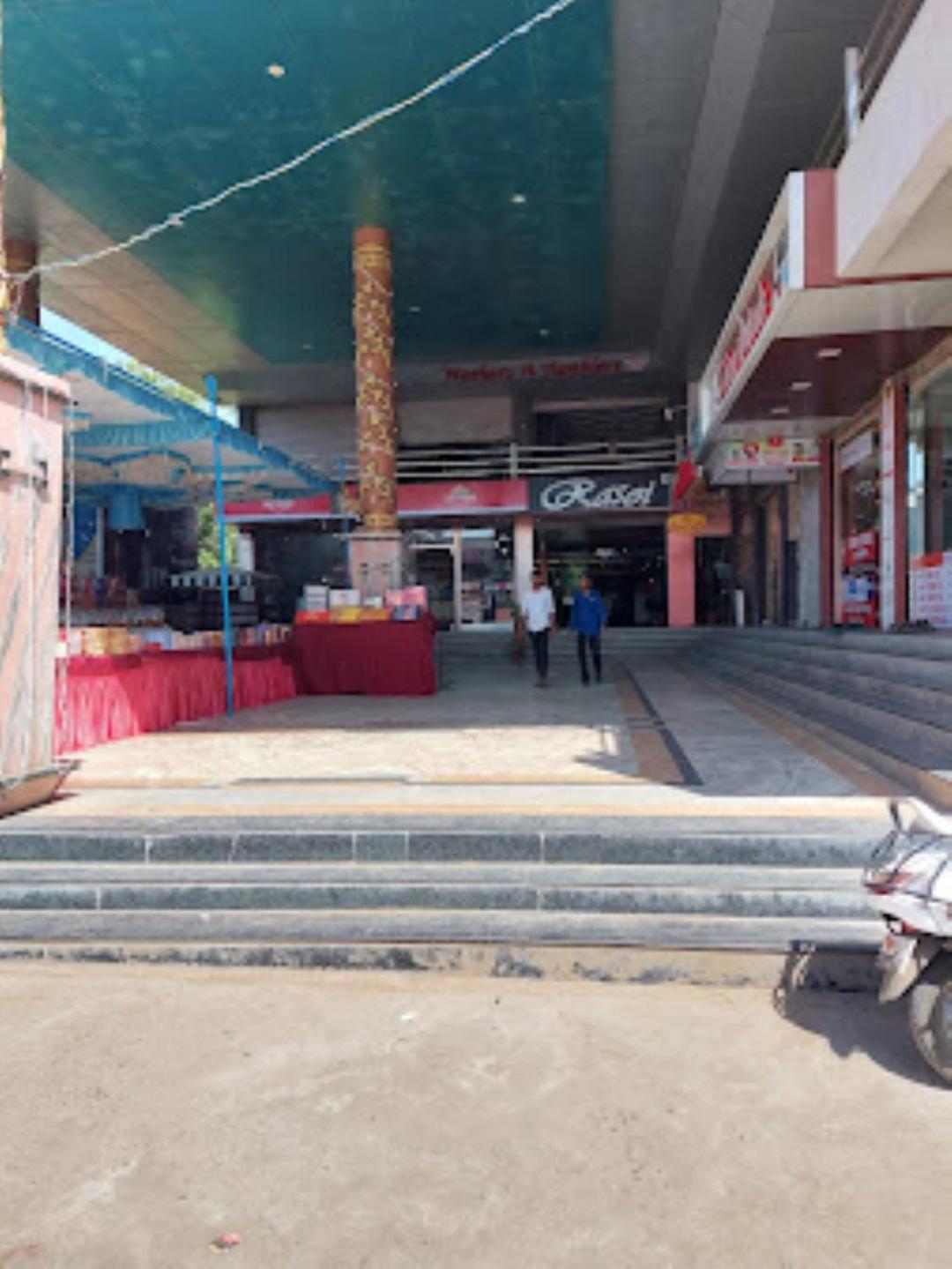 Hotel Shambhavi , Madhya Pradesh