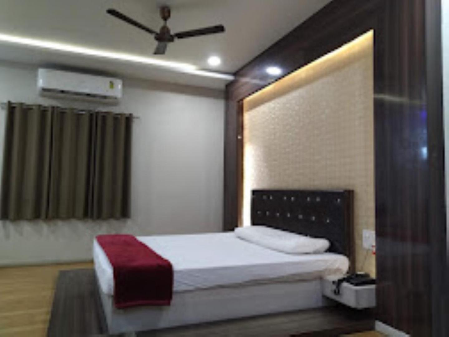 Hotel Shambhavi , Madhya Pradesh
