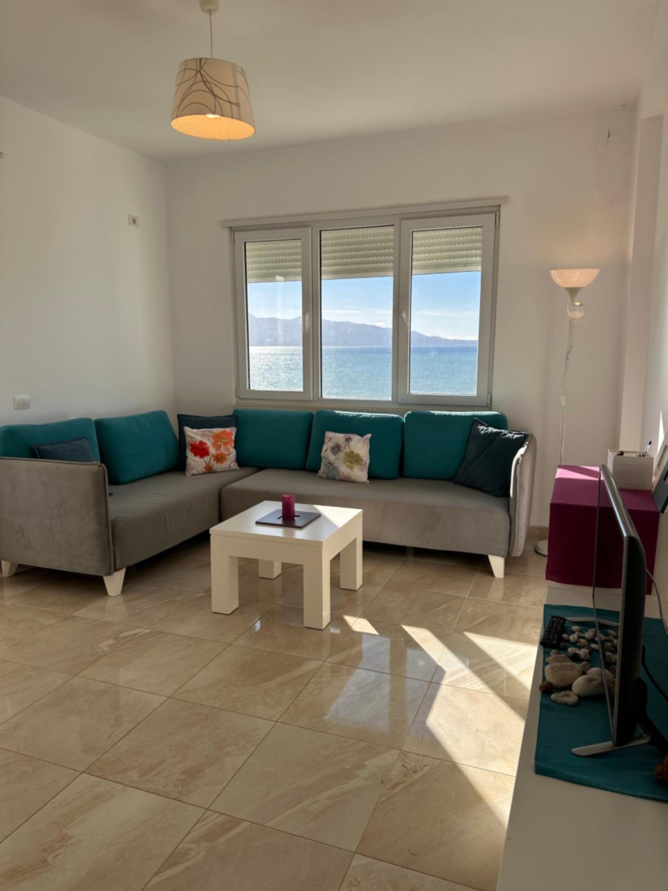 White Sea View Residence