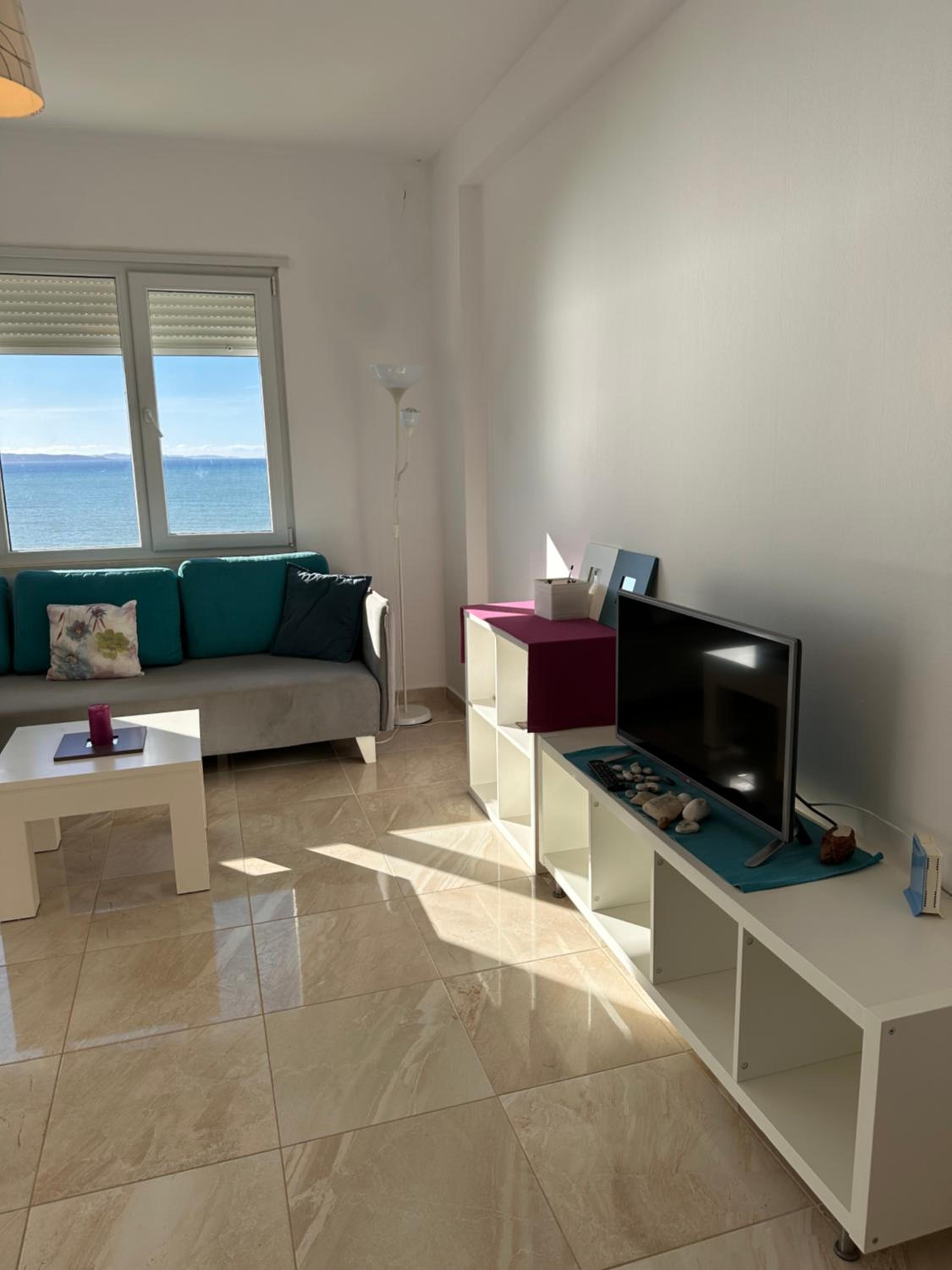 White Sea View Residence