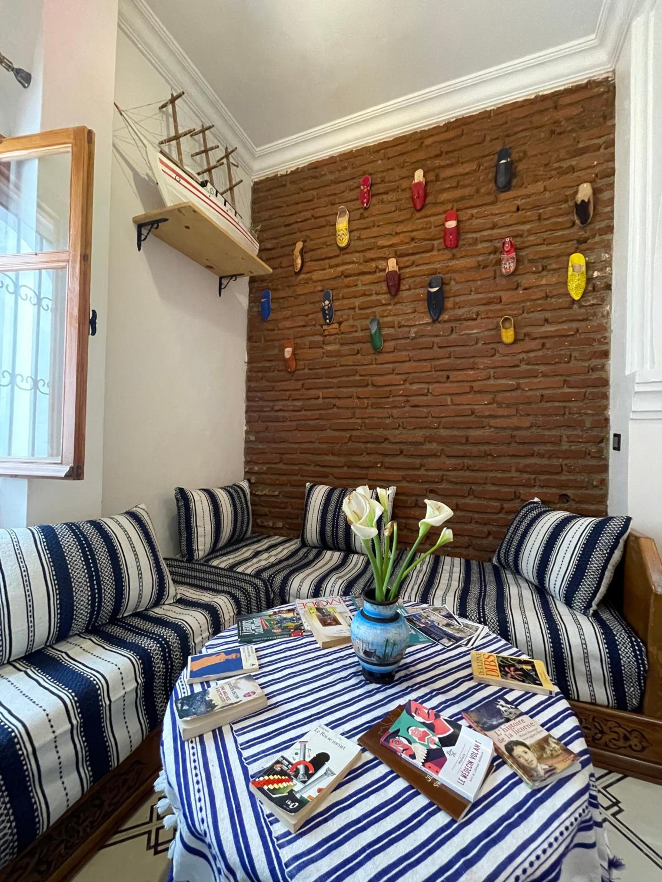 lounge