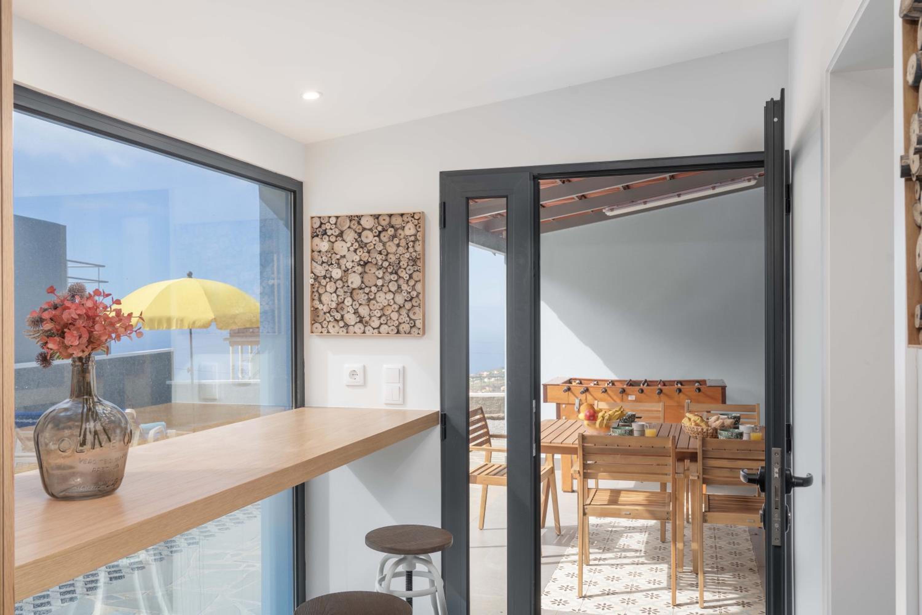 Calheta beautiful character cottage Villa Loreto view 5