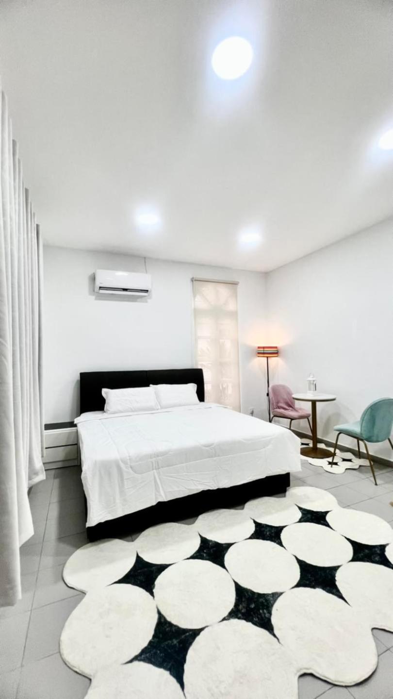 Three Homestay