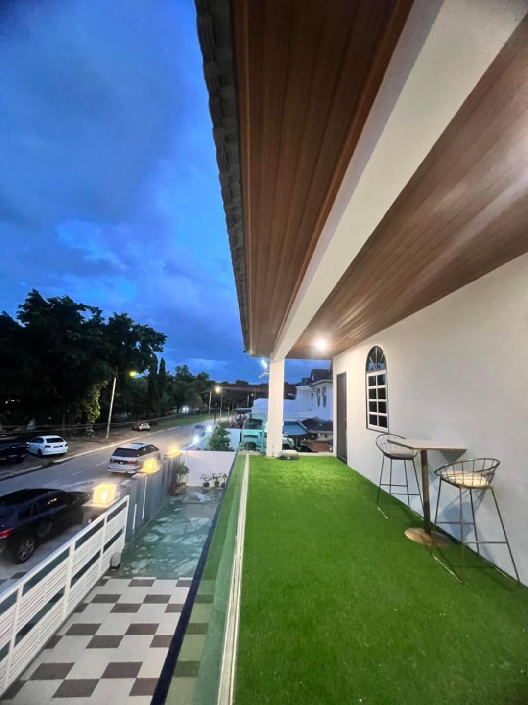 Three Homestay