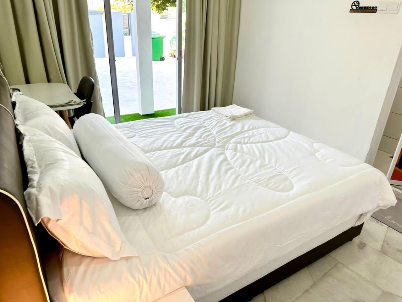 Three Homestay