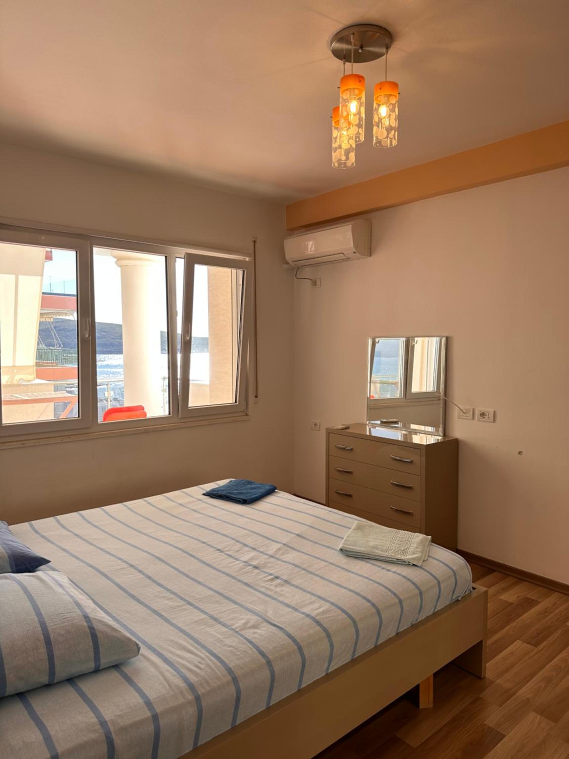 White Sea View Residence