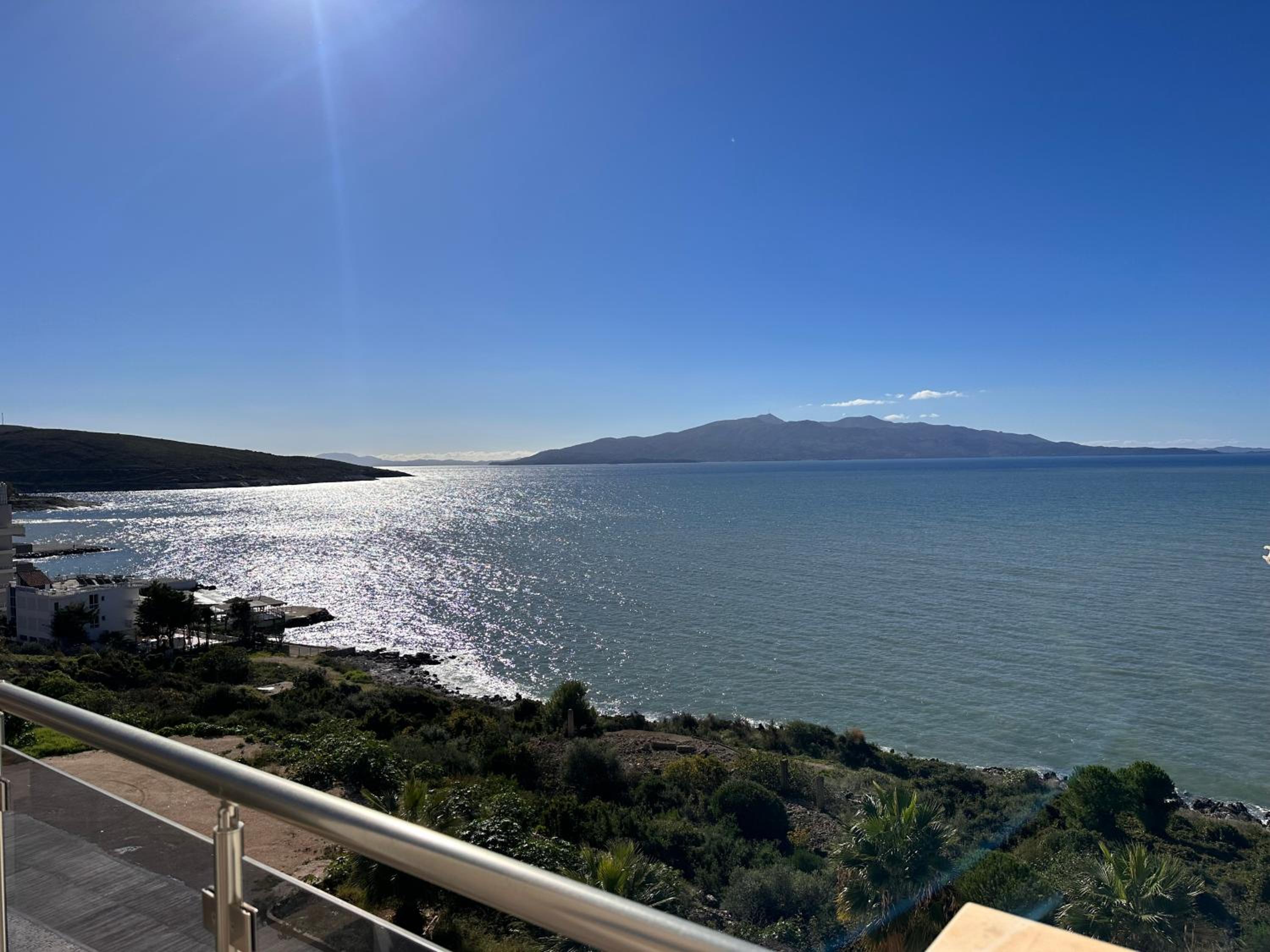 White Sea View Residence