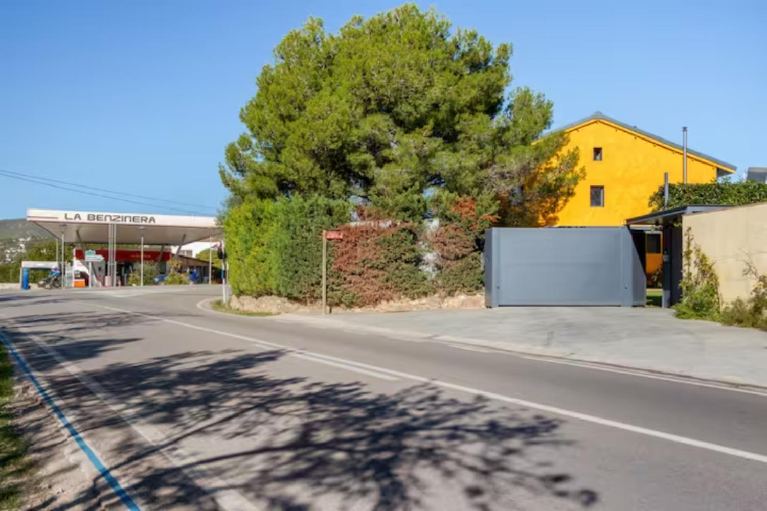 Masia Cal Sisplau, con piscina y rodeada de viñedos a 10 minutos de Vilafranca del Penedés, Barcelona ,Cataluña view 3