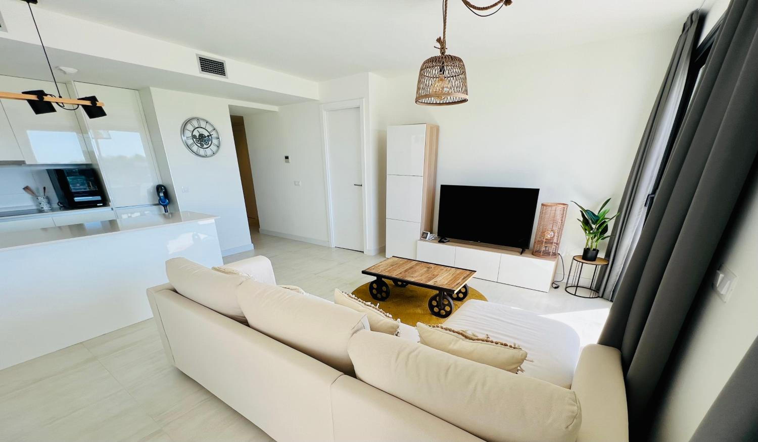 Penthouse moderne et cosy pour vos vacances accessible à pied depuis la plage
