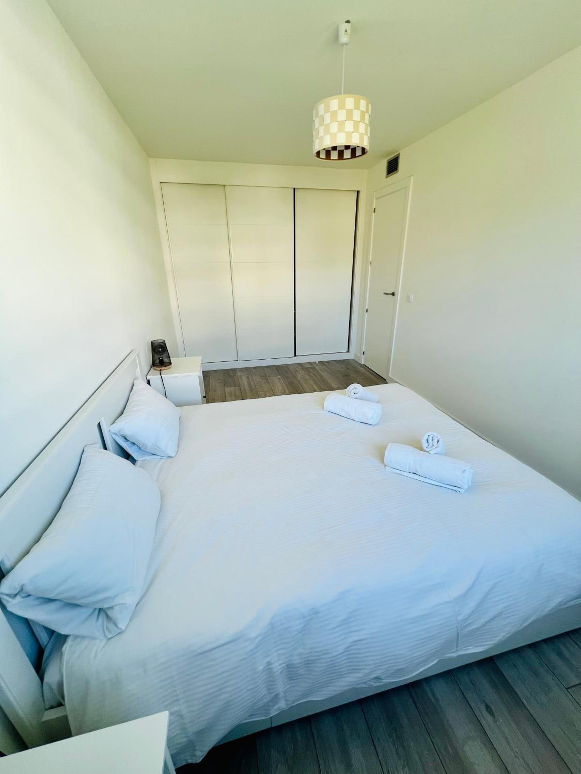 Penthouse moderne et cosy pour vos vacances accessible à pied depuis la plage