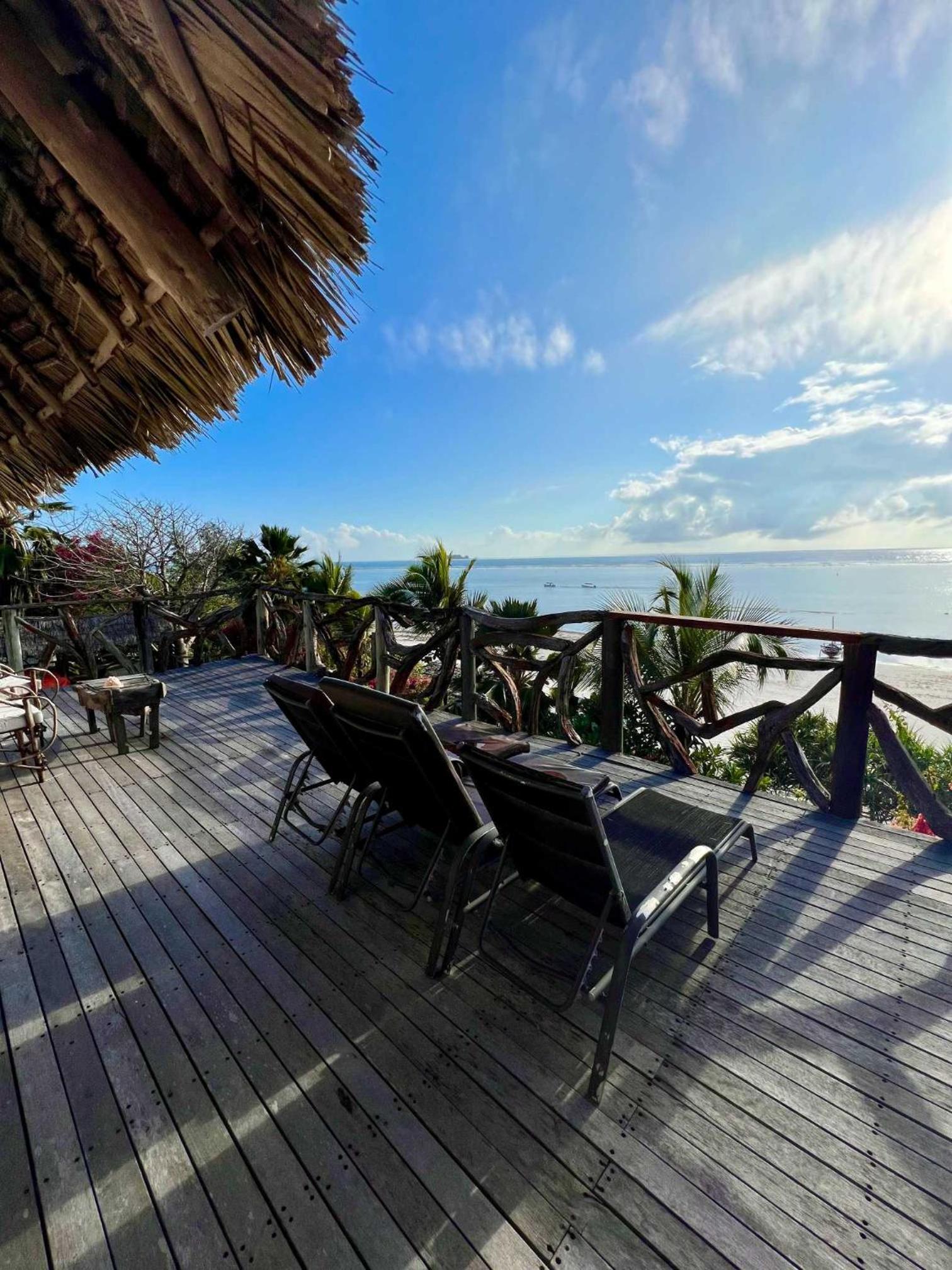 Zi Villa Main House