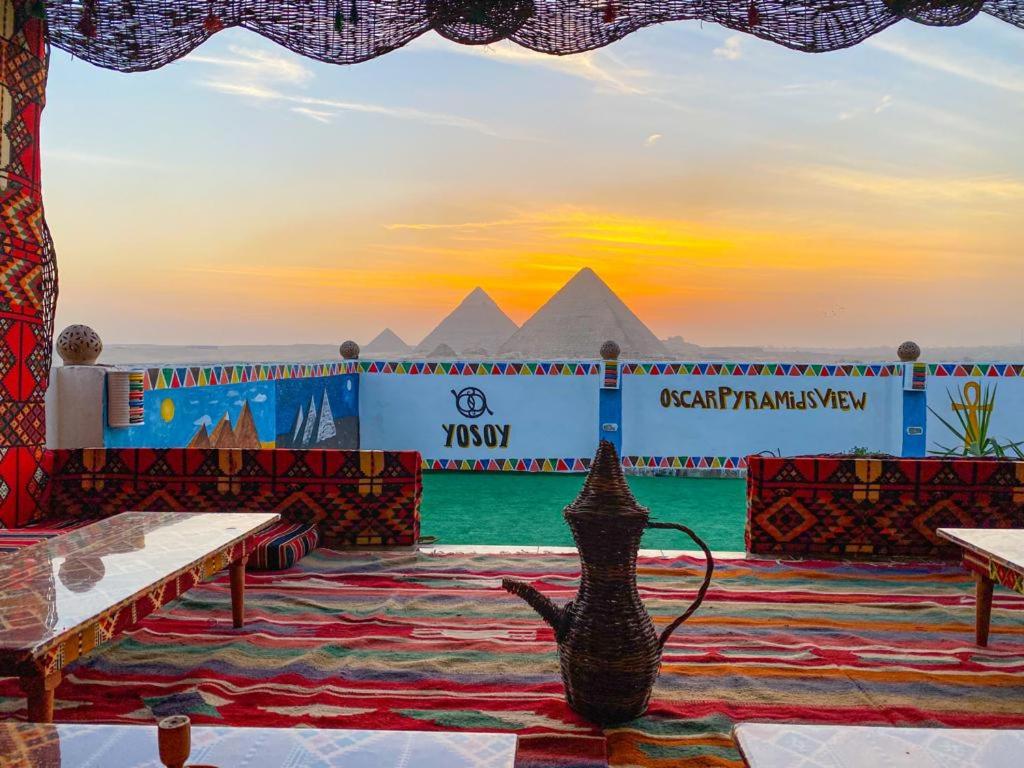 Oscar pyramids view