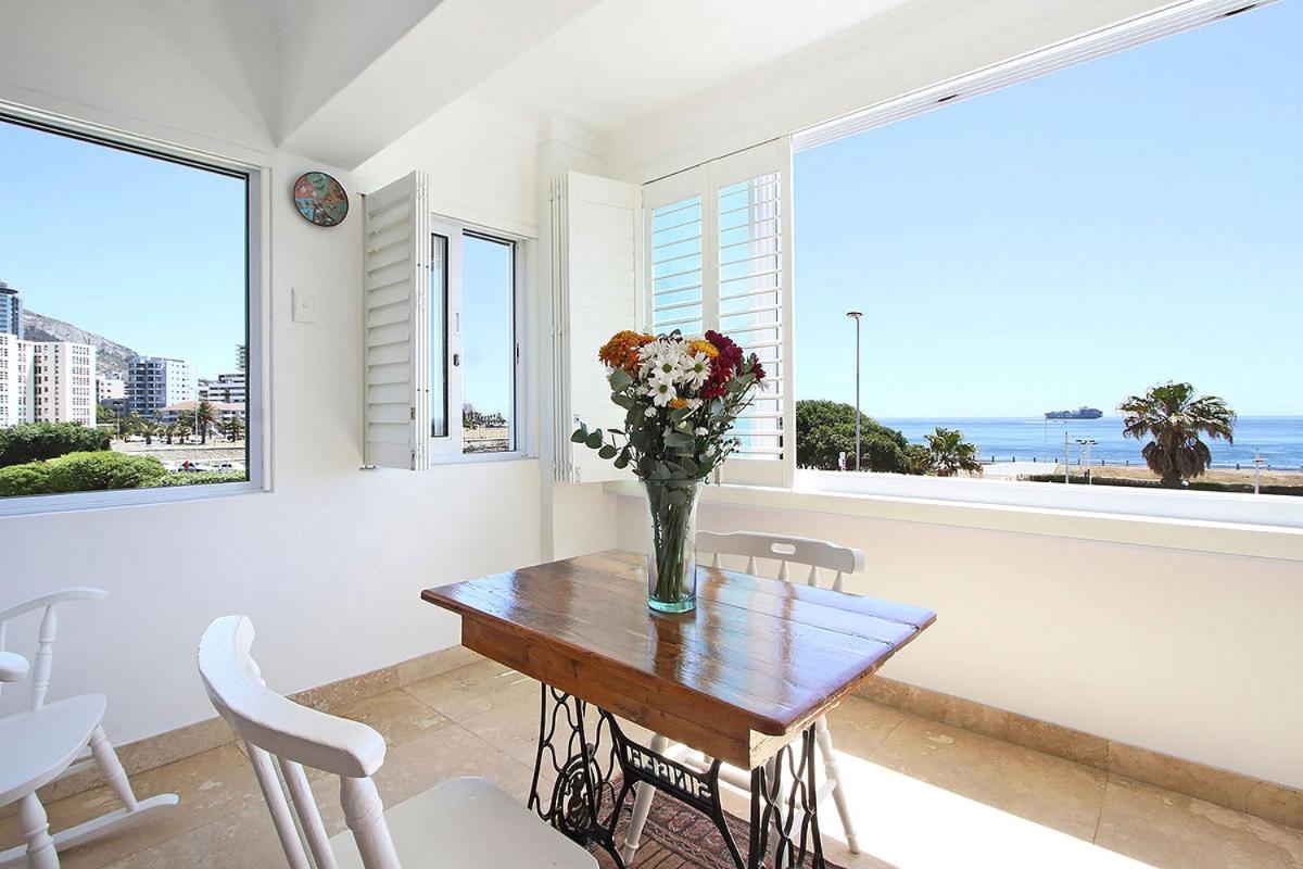 Dolphin Bay Studio with Sea Views view 5