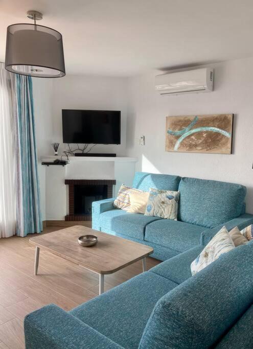 Marvellous Sea Views 2 Bed Pueblo Evita photo 4