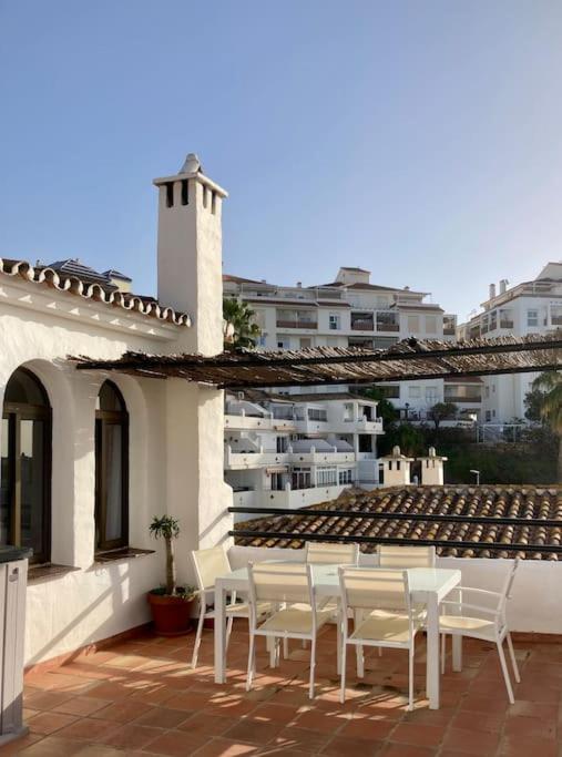 Marvellous Sea Views 2 Bed Pueblo Evita photo 5