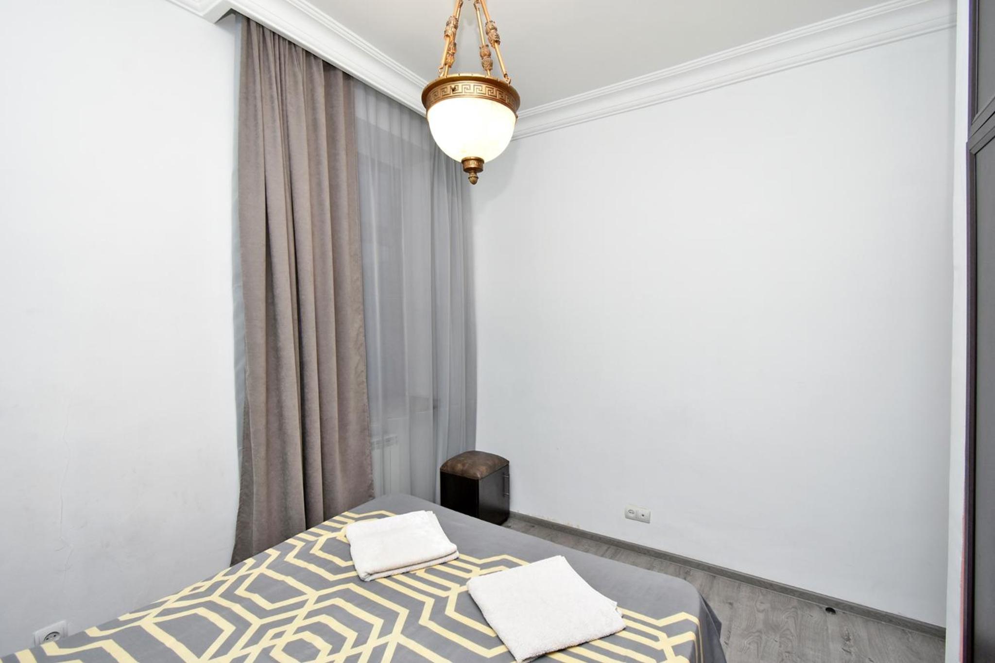 Martiros Saryan street, 1 bedroom Sunny, New Renovated apartment SA185