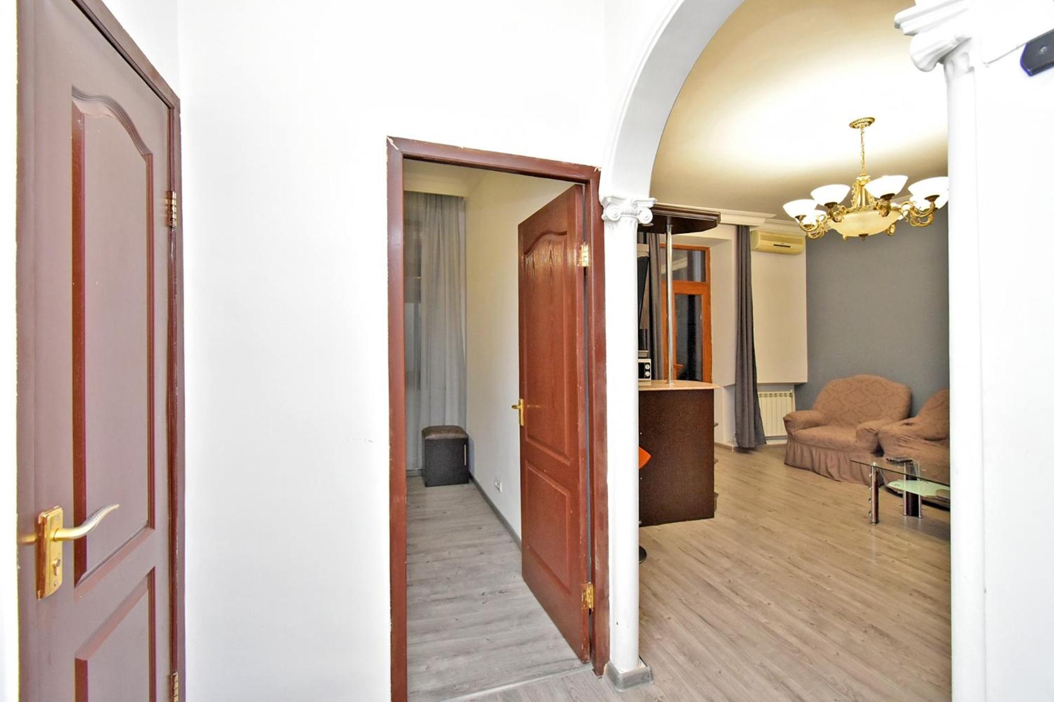 Martiros Saryan street, 1 bedroom Sunny, New Renovated apartment SA185