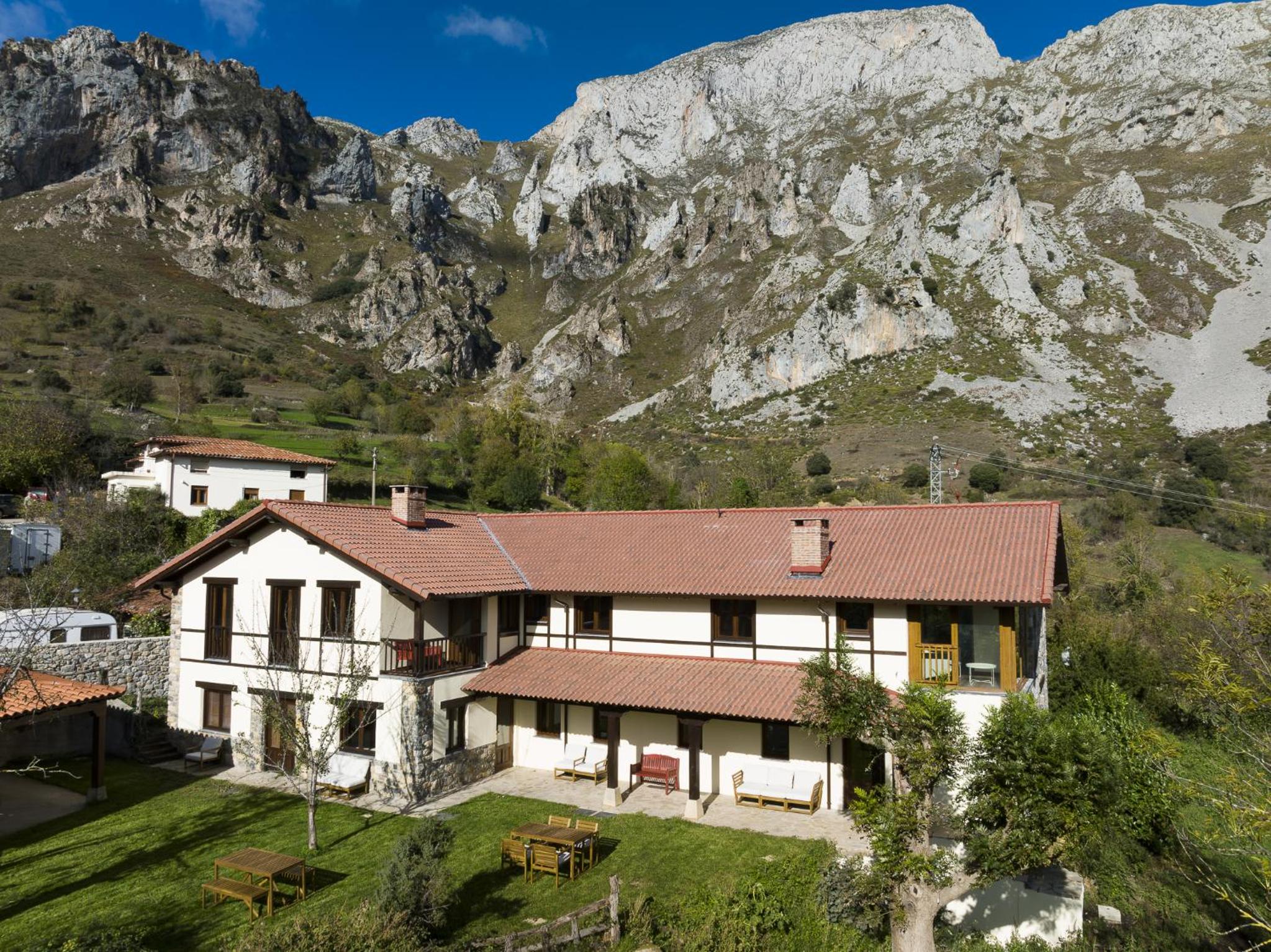 Posada Cabañes