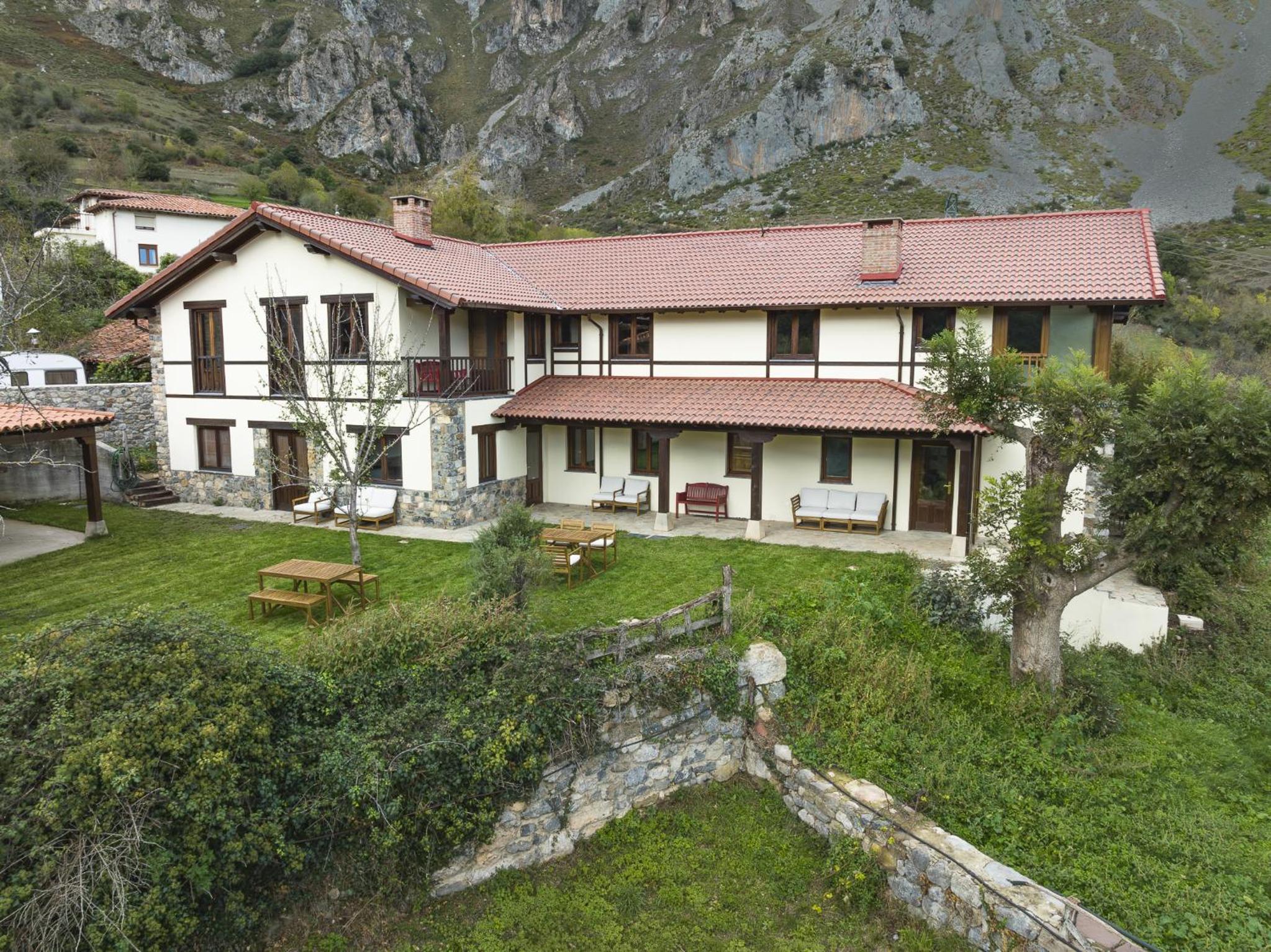 Posada Cabañes