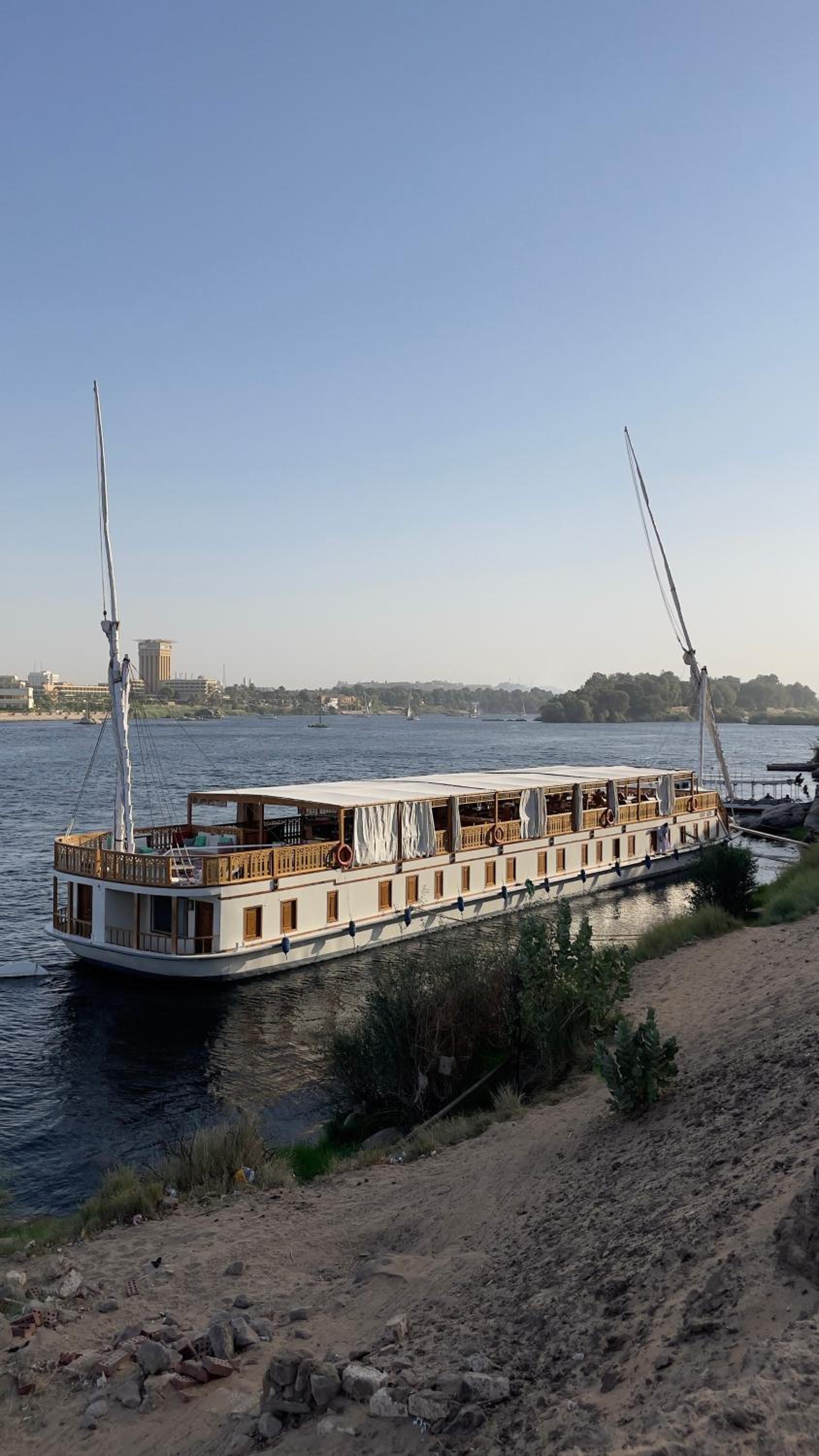 Dahabeya Luxor Aswan