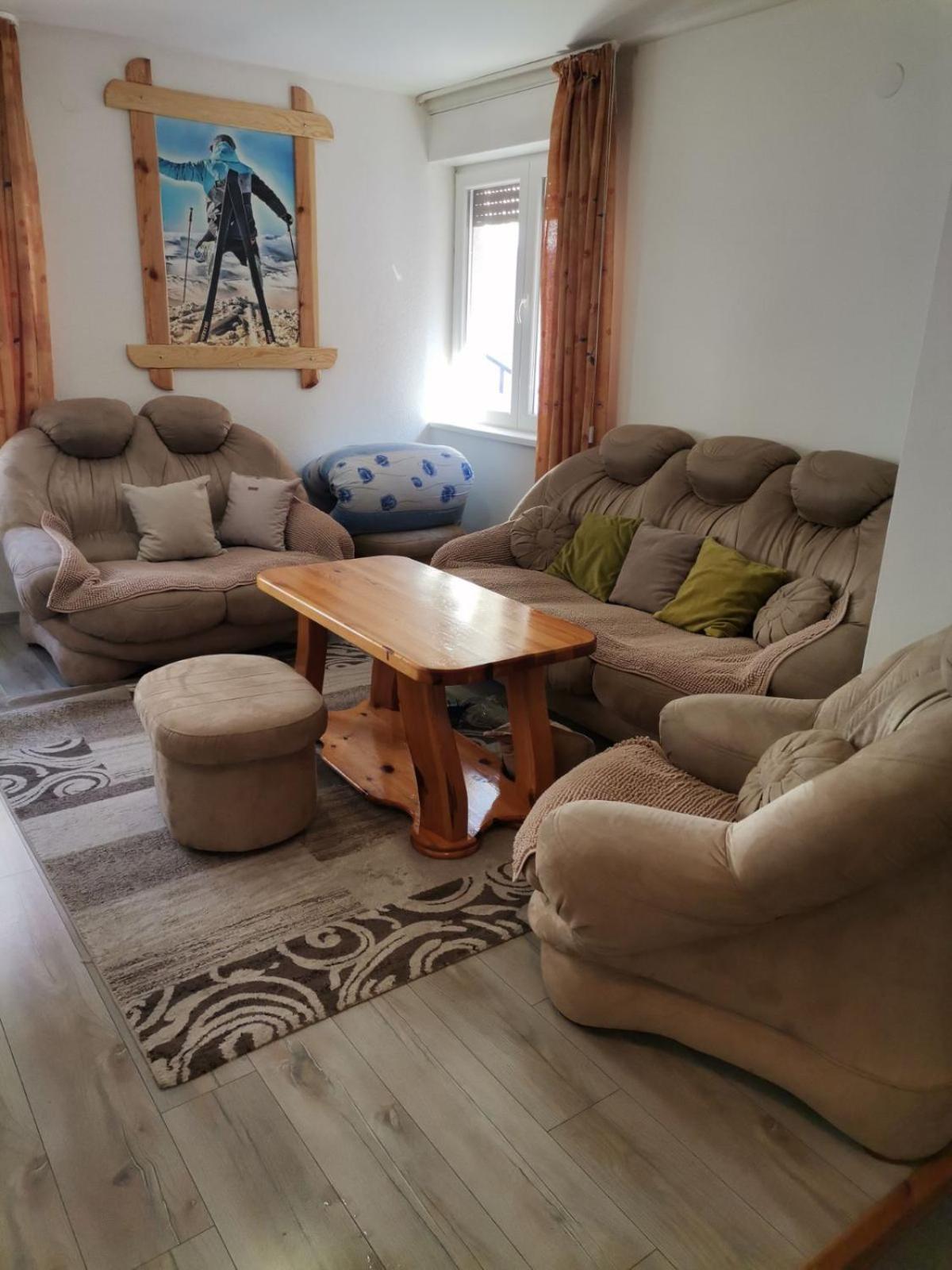 Apartmani Košuta- Ljiljana Đokanović view 5