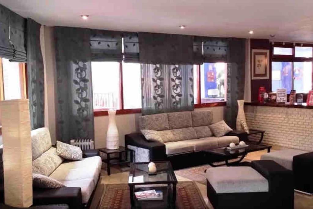 lounge