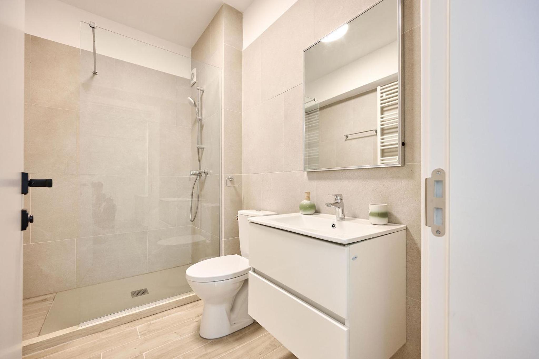 MG Brothers Apartment in Infinity Beach Resort view 3
