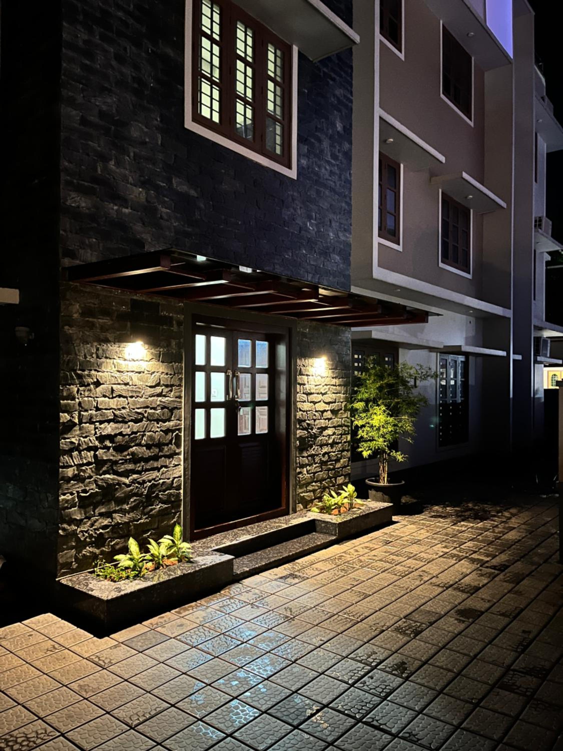 Solomon Apartments,Alappuzha beach. view 2