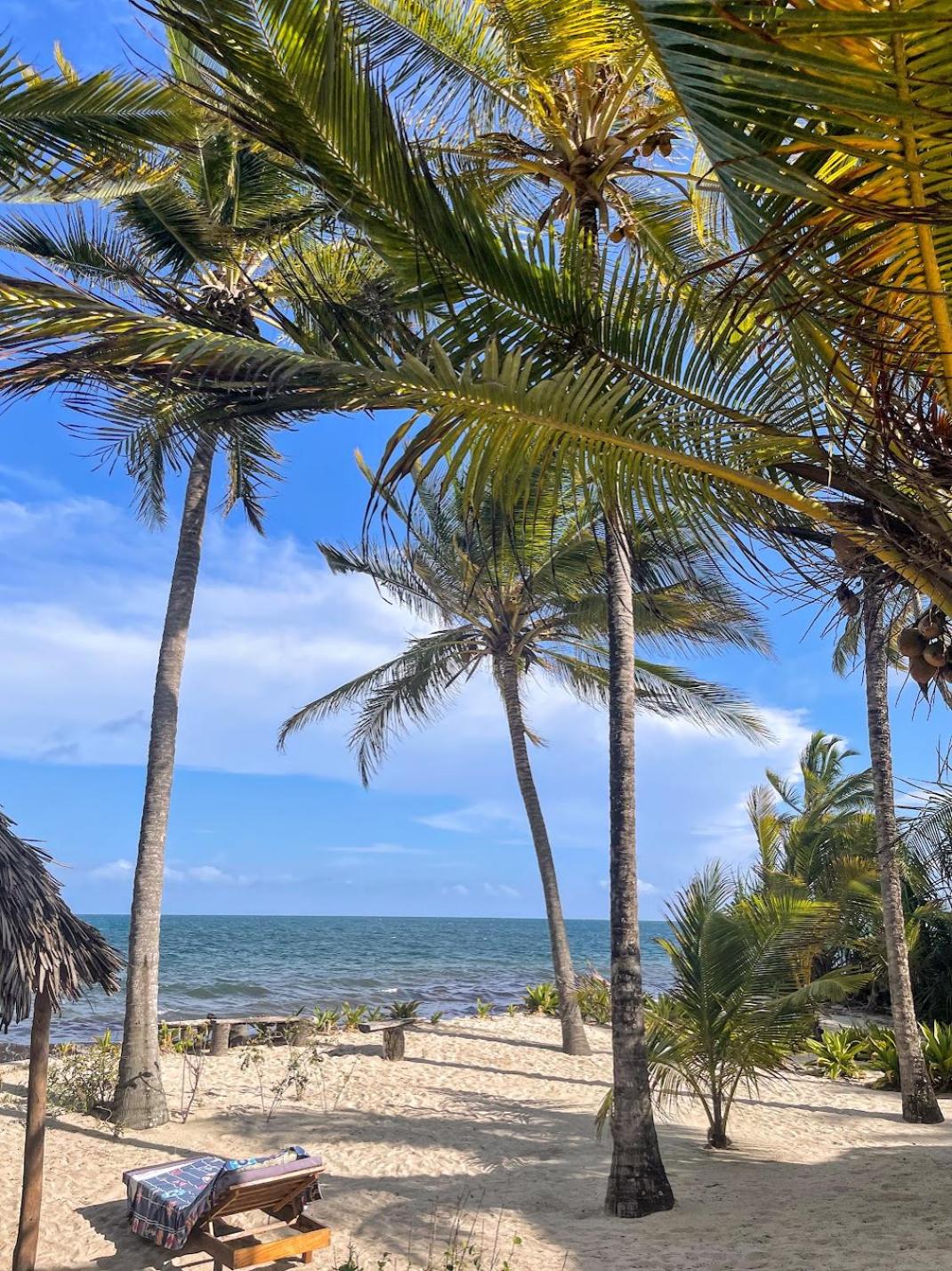 Jumamosi Beach Villa