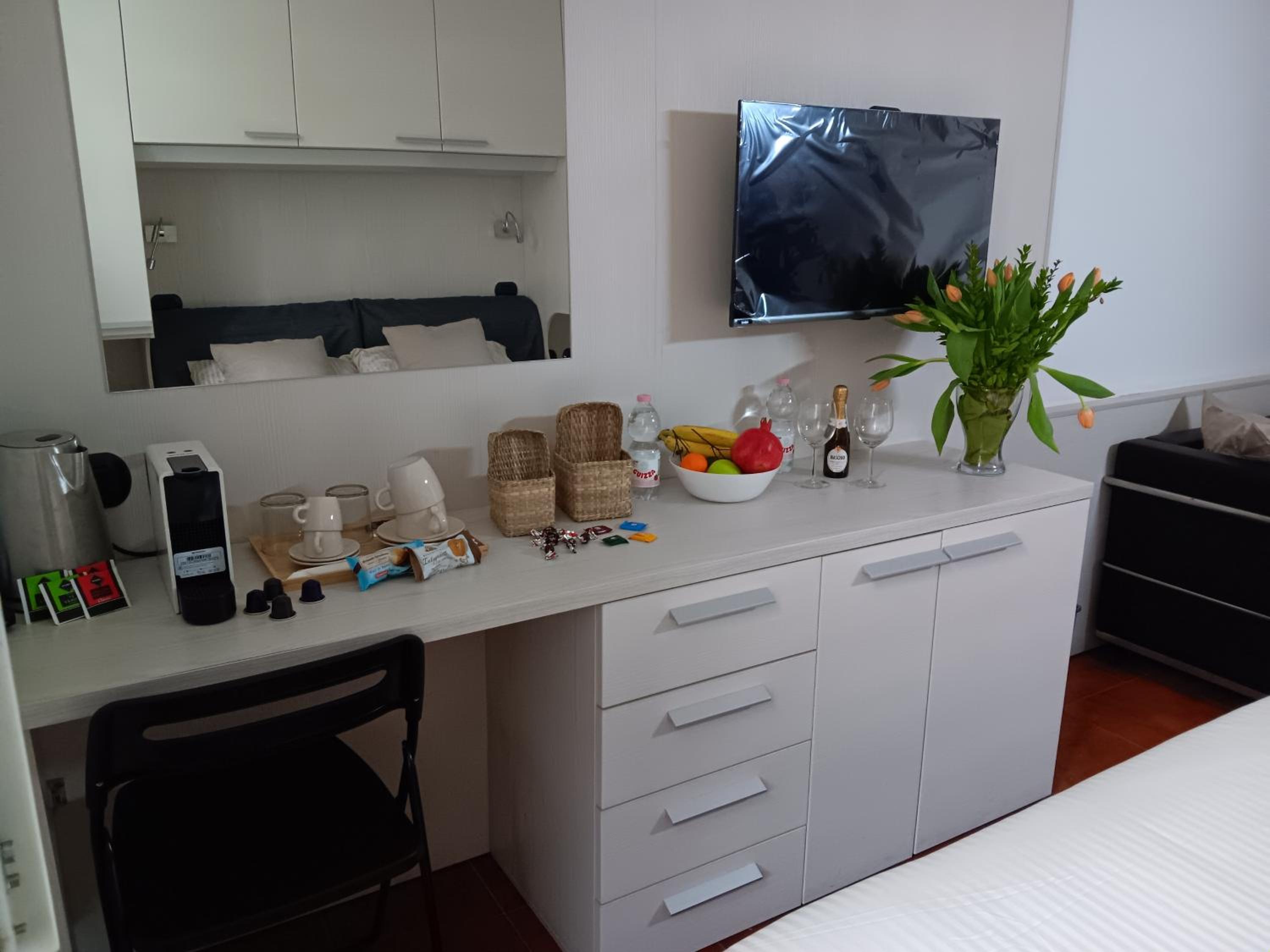 ANDENIS TIBER HOUSE