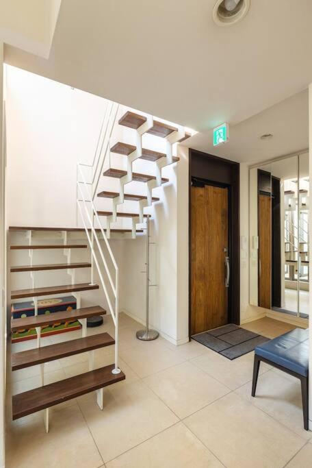 Okusawa Private House