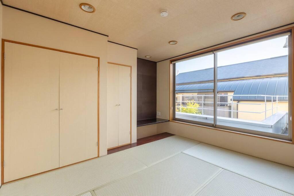 Okusawa Private House