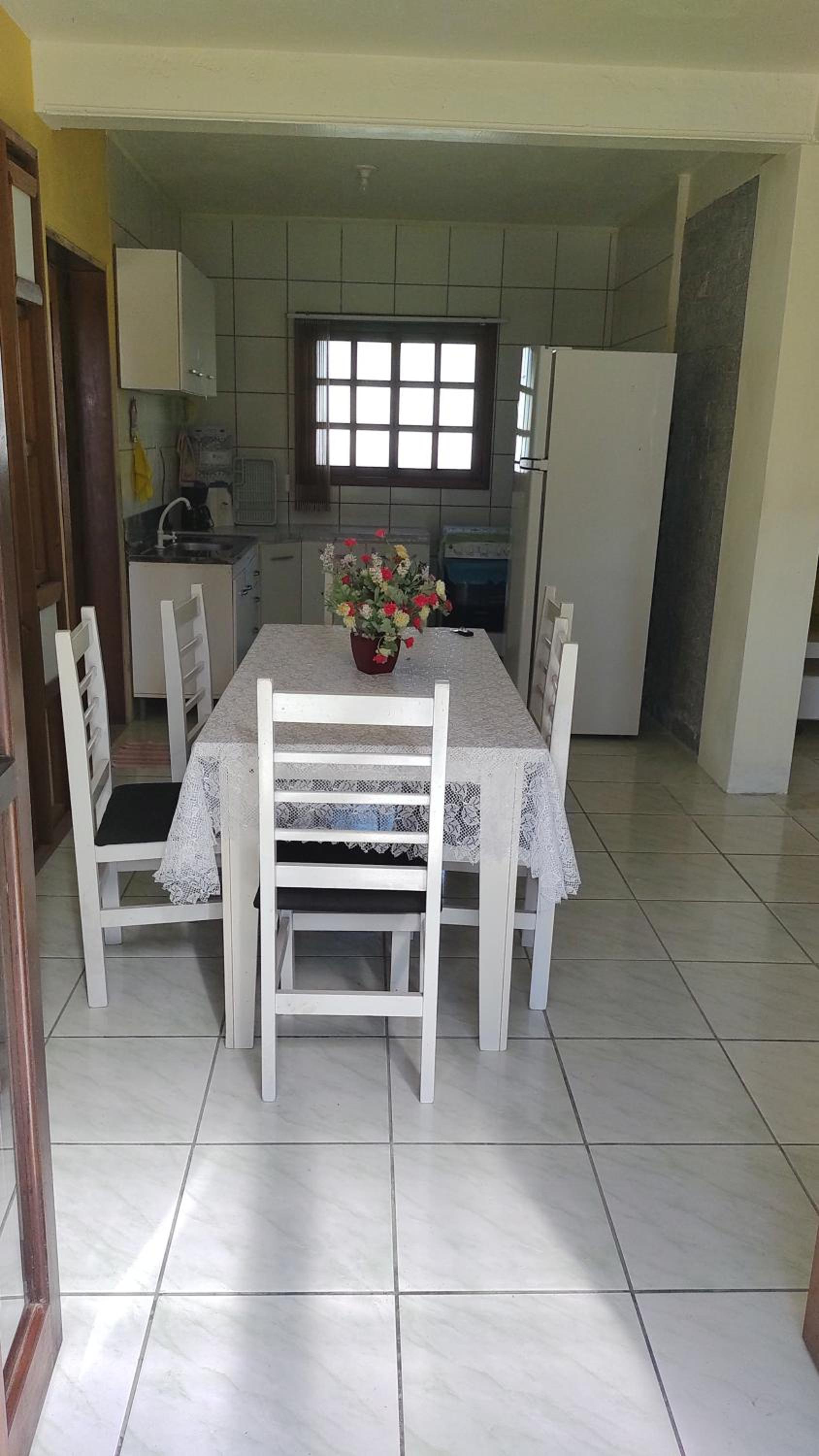 Casa de praia para família - 3 quartos - acomoda até 10 pessoas