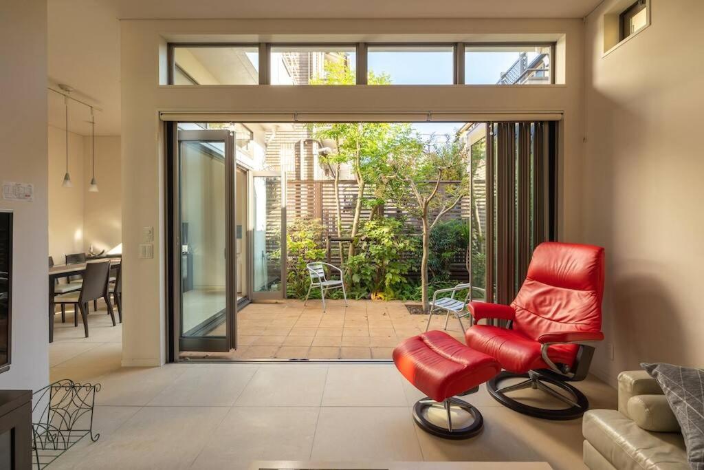 Okusawa Private House