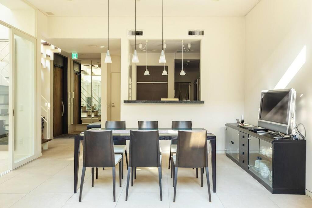 Okusawa Private House