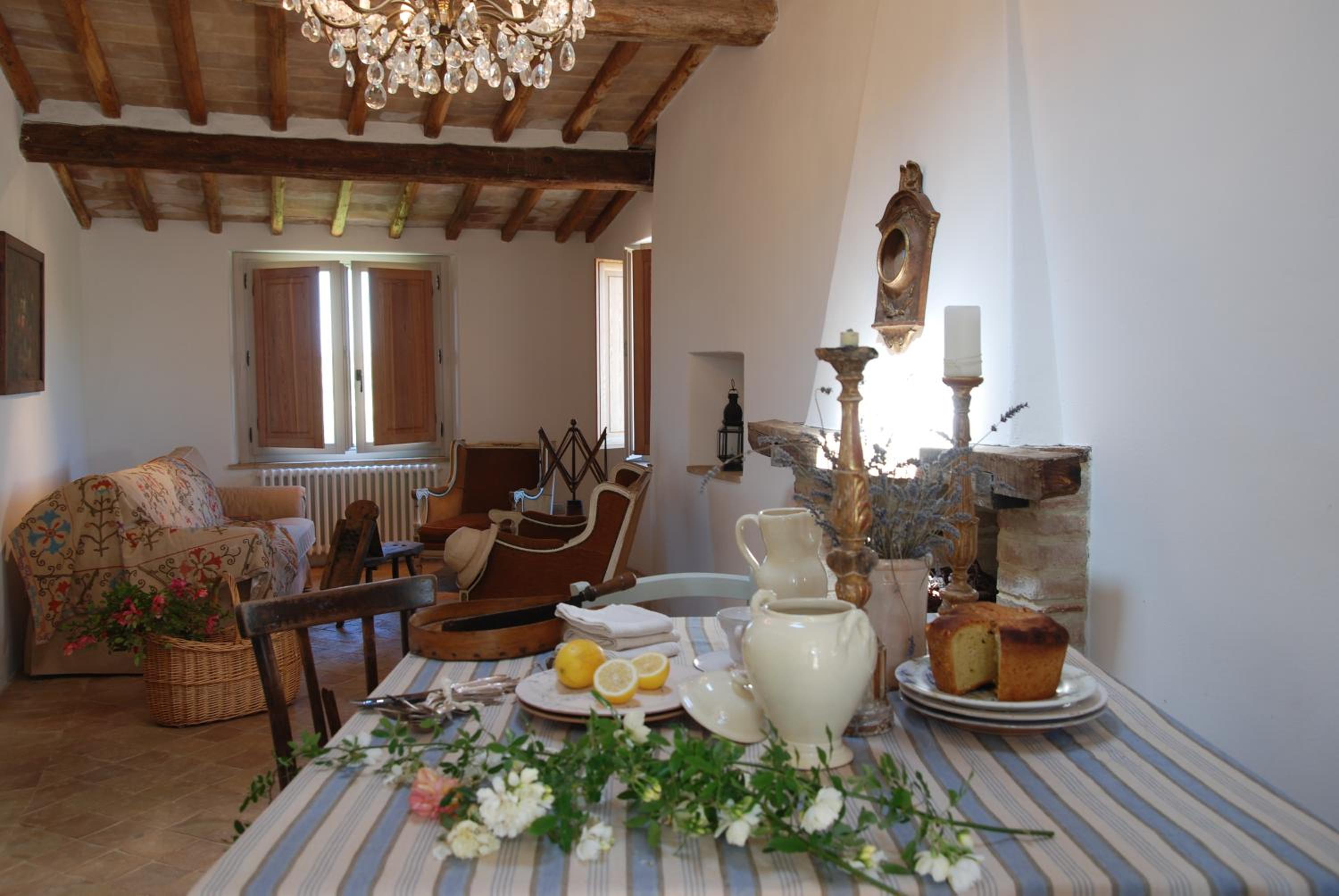Casarciccia view 3