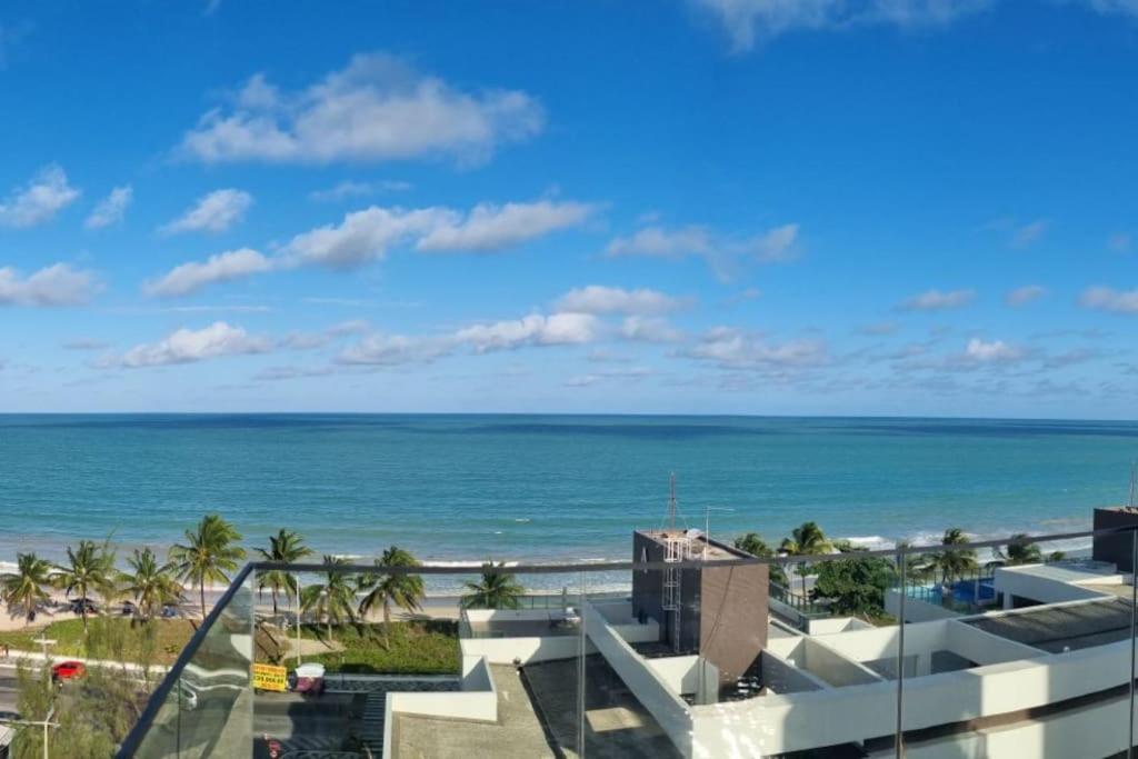 Excelente Flat beira-mar