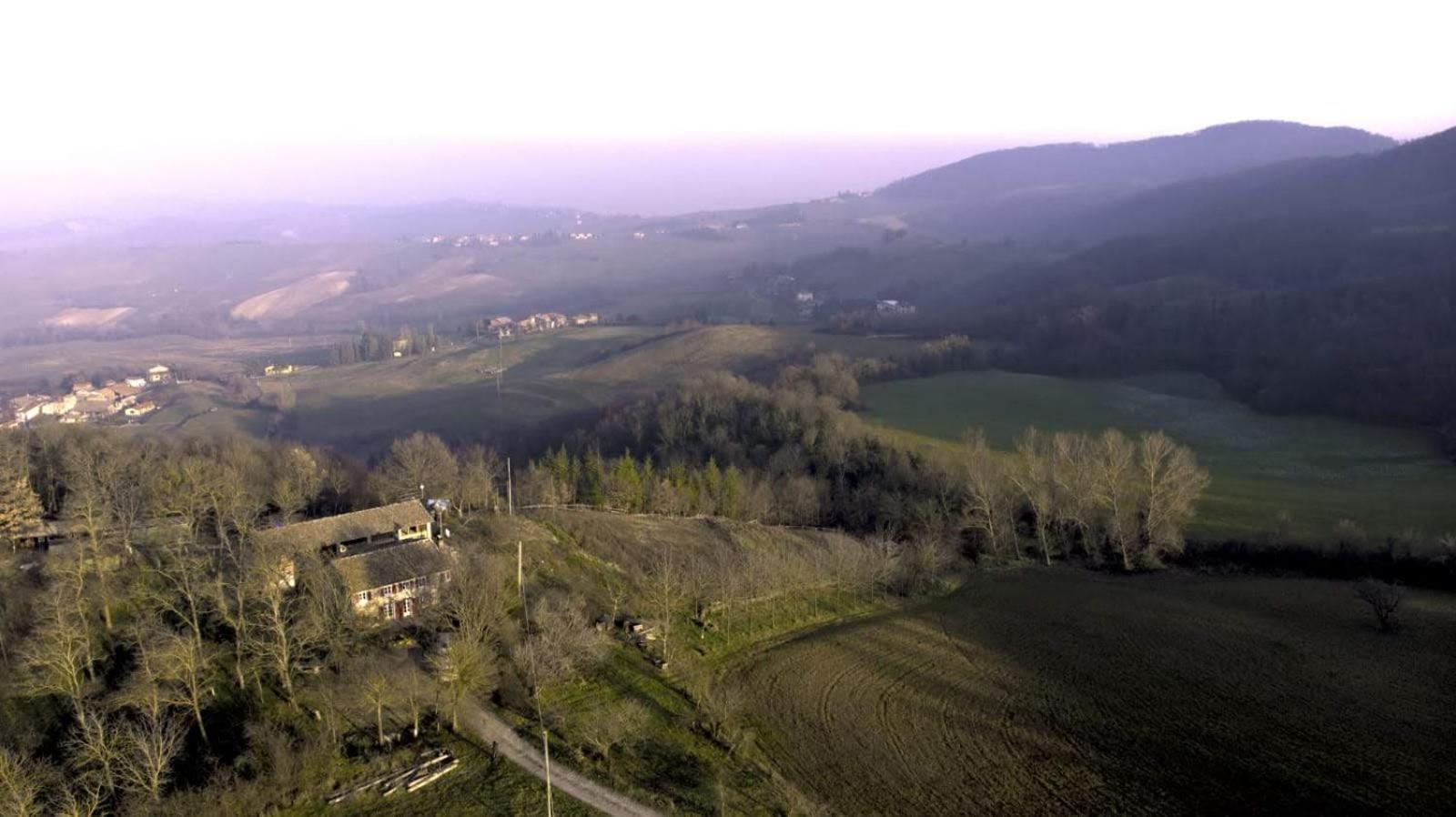 Appartamento immerso nella natura, silenzio e riservatezza a 550 m di quota view 2