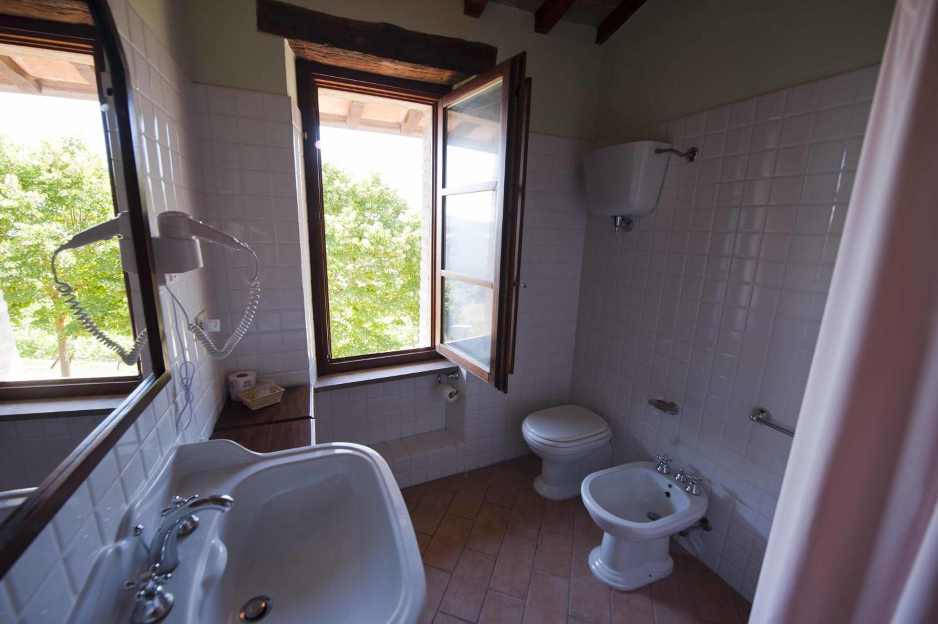 Agriturismo Tenuta Di Biscina